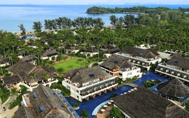 Курортный отель Chada Lanta Beach Resort