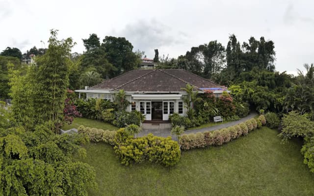 Бутик-отель Castle Hill Bungalow