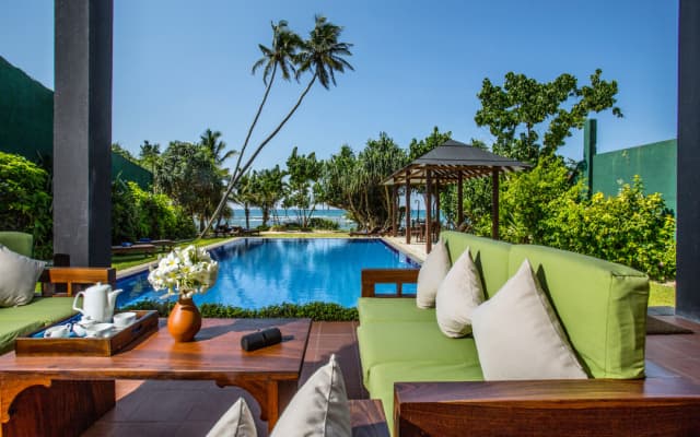 Вилла South Point Ocean 8 bedroom beach front