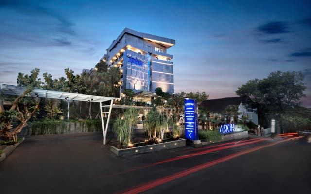 Отель Aston Inn Batu - Malang
