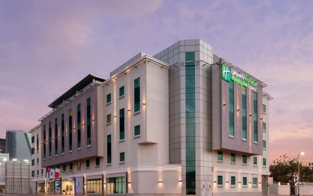 Holiday Inn Express Dubai Safa Park an IHG Hotel