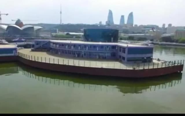 Отель Baku Island