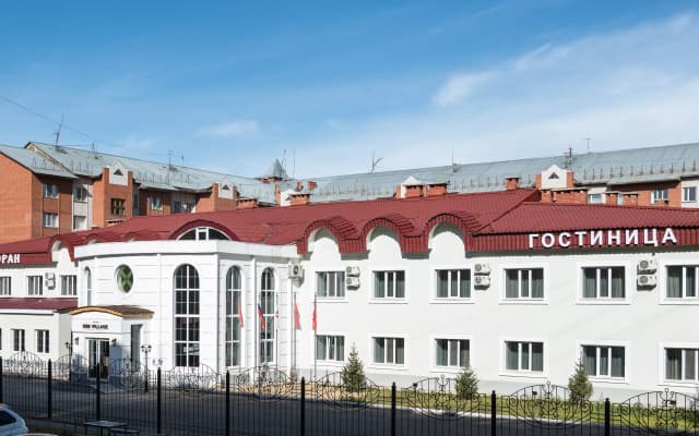Отель Red Village