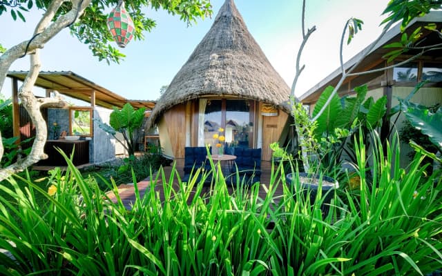 Отель Ubud Rice Field Stay - Mahari by WAHM