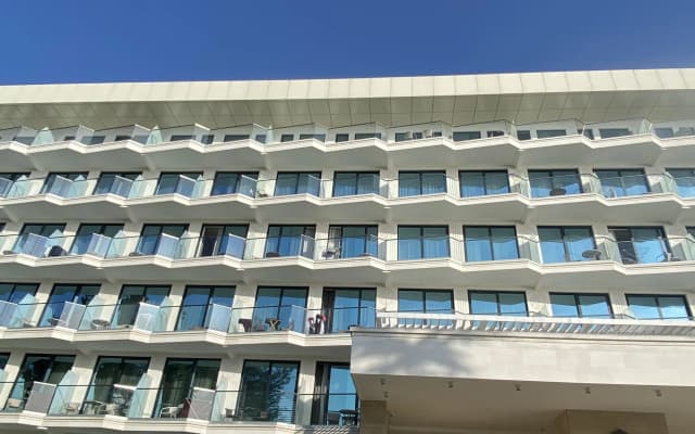 Luchezarnyij Rezort Apart-Hotel