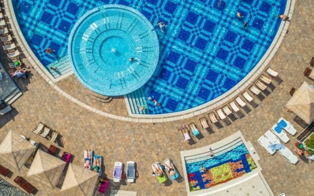Отель Slovenska Plaza Resort 4