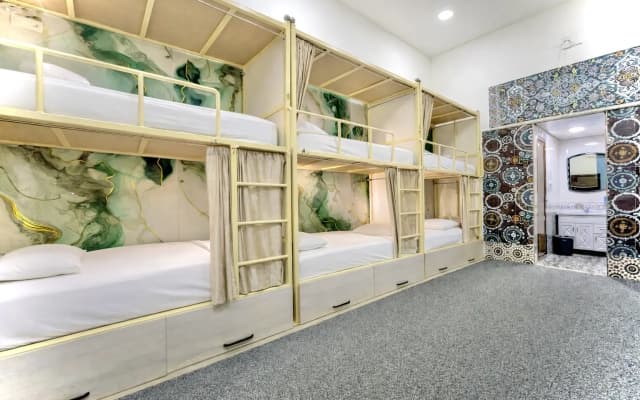 Хостел Colibri Traditional Hostel