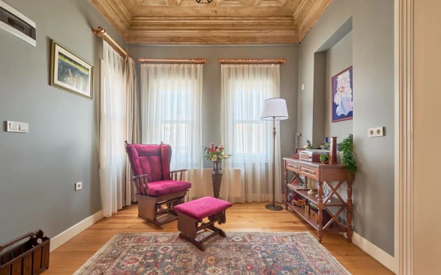 Villa Nostalgic & Comfortable Historical Home max 10 people