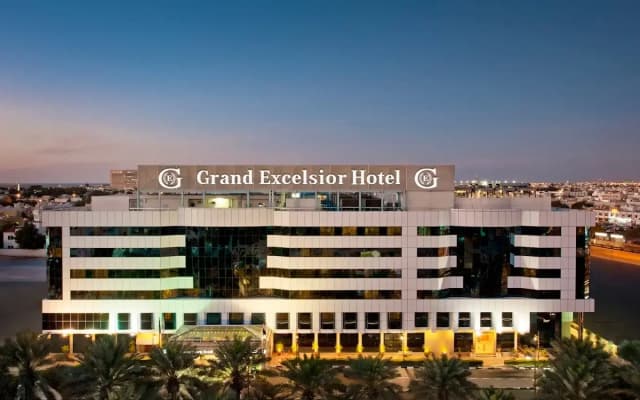 Sunday Suites Excelsior Hotel Deira