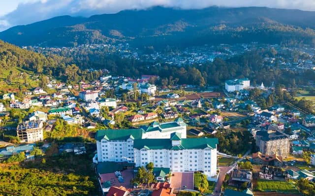 Отель Hotel Araliya Red -Nuwara Eliya
