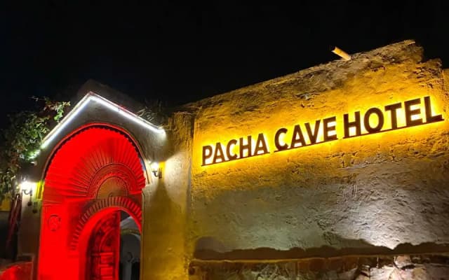 Отель Pacha Cave