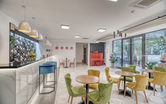 Отель Orbeli Hotel Yerevan