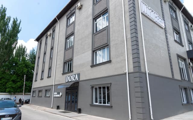 Dora Hotel