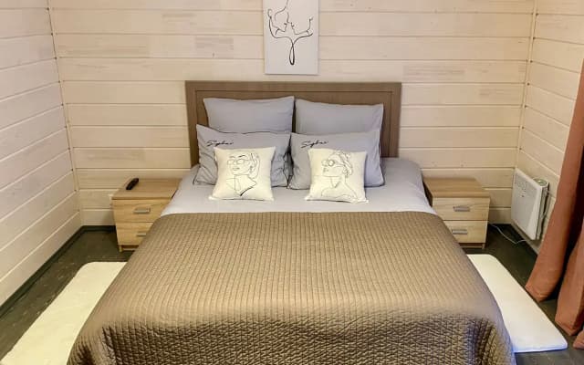 Shale Solnechny Guest House