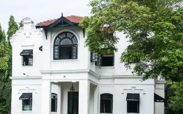 Бутик-отель The Dutch Burgher Union - DBU Colombo 4