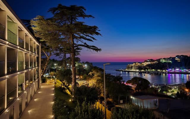 Отель The New Hotel Mediteran Villa Edition