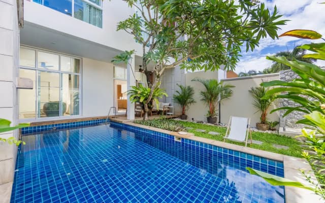 Вилла Aura 3BR Private Pool near Naiharn Beach