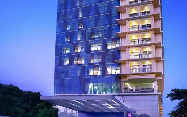 Quest Hotel Darmo - Surabaya