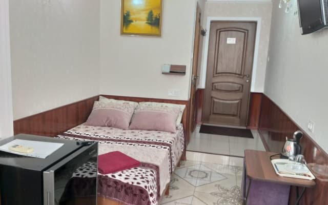 Zarya Hotel
