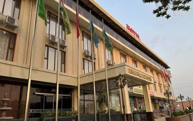 Khan Palace Hotel