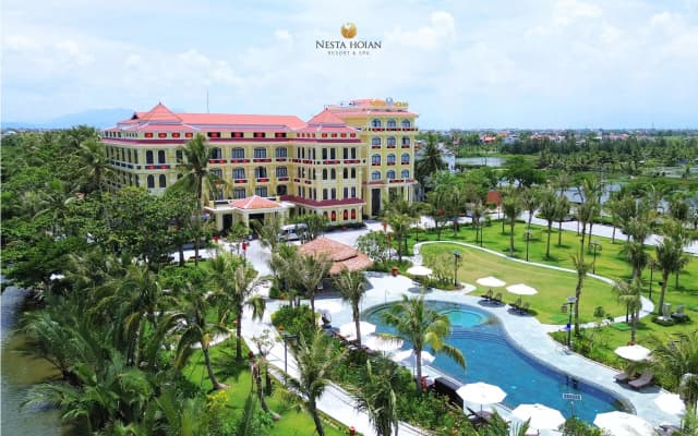 Курортный отель Nesta Hoian Spa