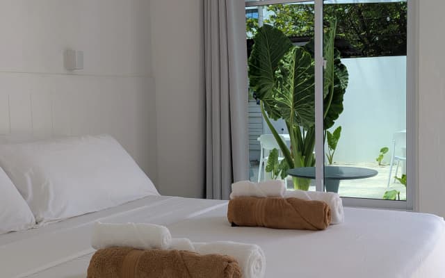 Ночлег и завтрак (B&B) Avi Guesthouse