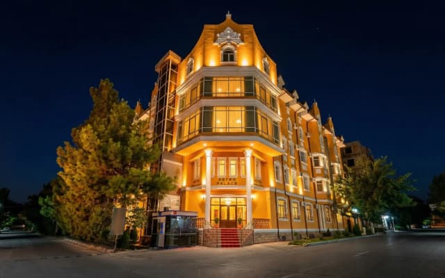 Отель Retro Palace