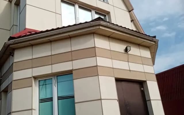 Гостевой дом комплекс на улице Маерчака  109Г/11