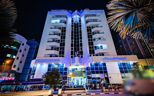 Отель Le Paradise Palace