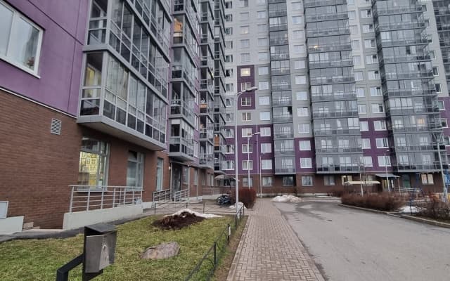 Sutki Rent V Murino Apart-Hotel