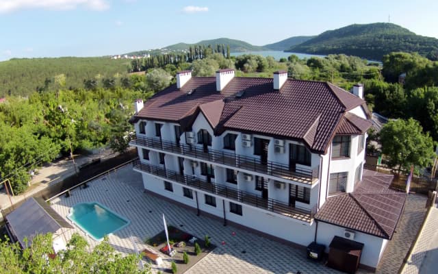 Отель Лагуна Абрау Дюрсо