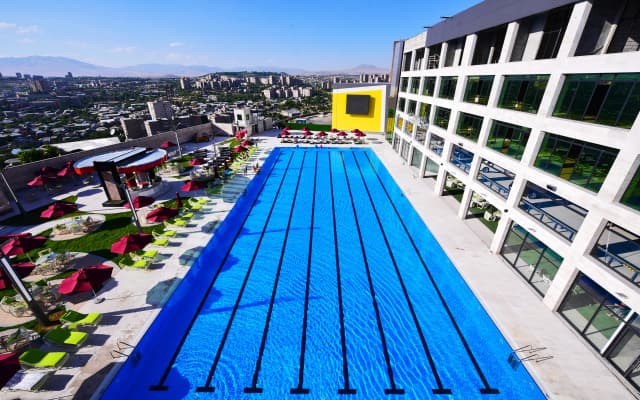 Отель Hills Resort Hotel
