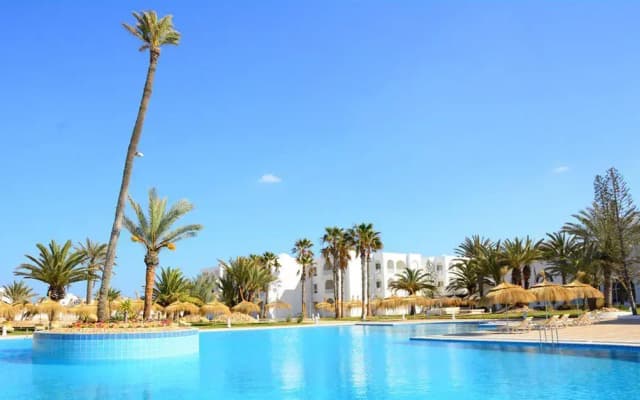 Отель Djerba Golf Resort and Spa