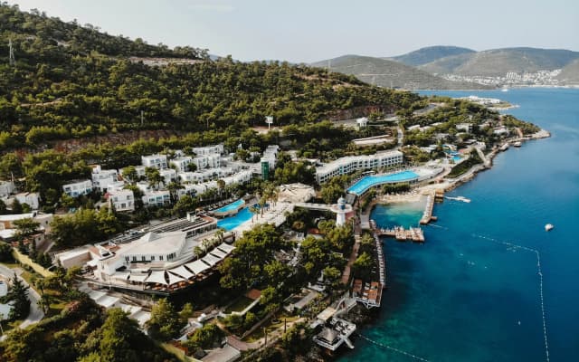 Отель Blue Dreams Resort