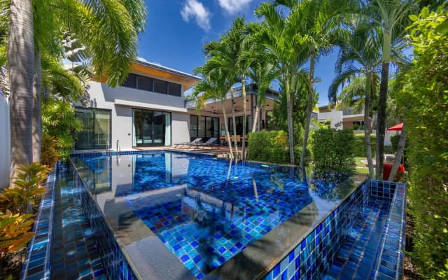 Вилла Fam with Private Pool near Nai Harn Beach