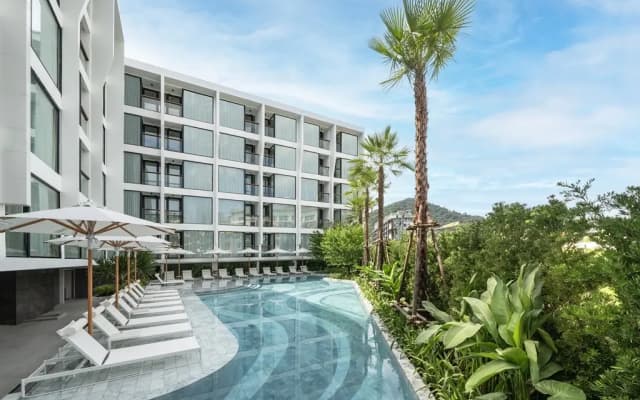 Отель Tribe Phuket Patong - Новый Отель