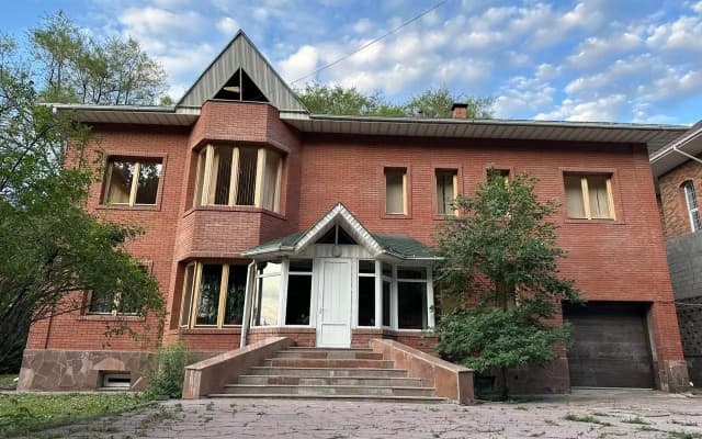 Частный дом Ласточка