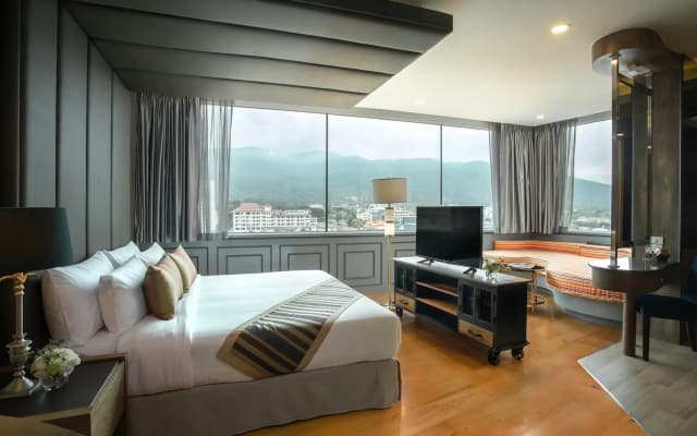 Отель Khum Phucome Hotel Chiang Mai