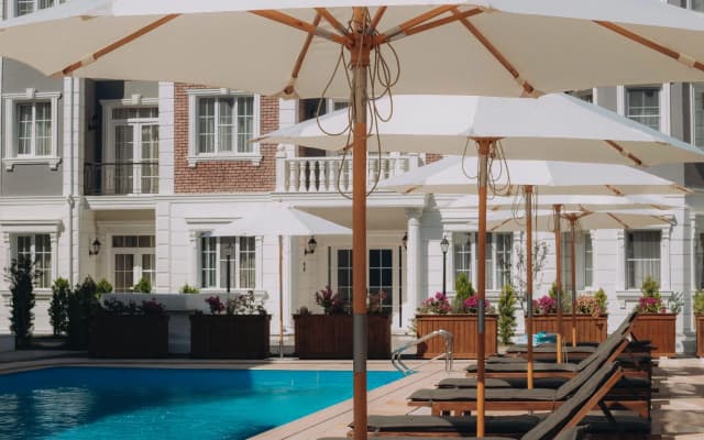 Lamer Sea Breeze Resort