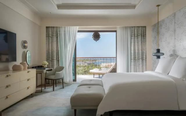 Four Seasons Resort Dubai at Jumeirah Beach