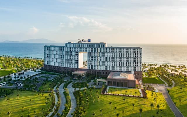 Курортный отель Radisson Blu Resort Cam Ranh