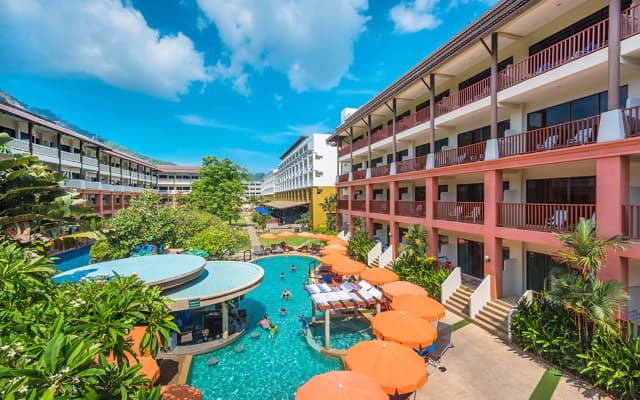 Курортный отель Kata Sea Breeze Resort