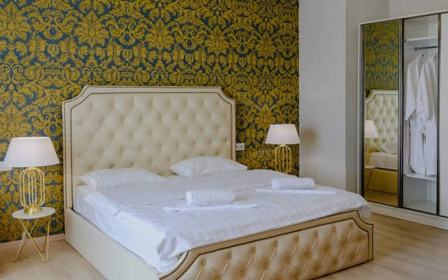 Hotel Collection By Umbrella