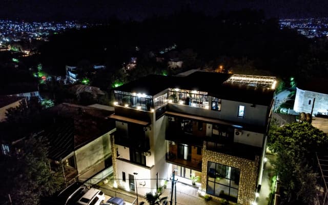 Отель Hill Hotel Kutaisi