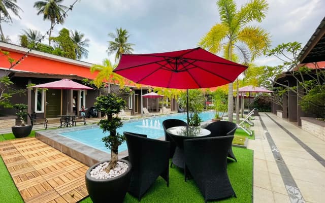 Отель VILLA ABADI RESORT