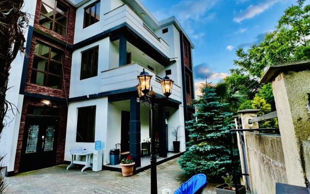 Отель Holiday House Green Gape Batumi