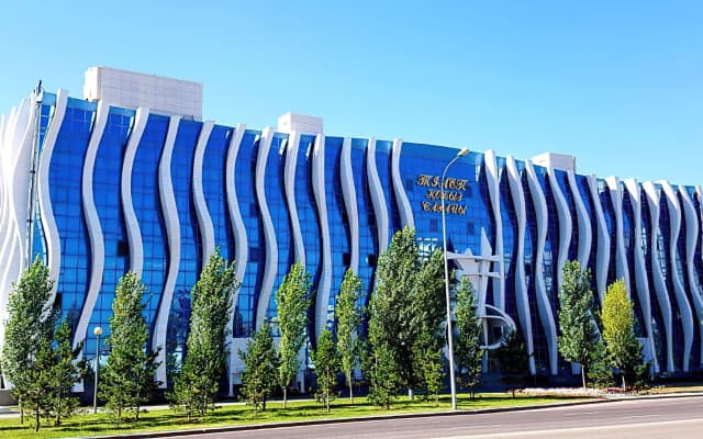 Отель Reikartz Astana