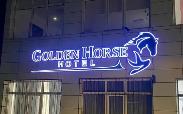 Отель Golden Horse