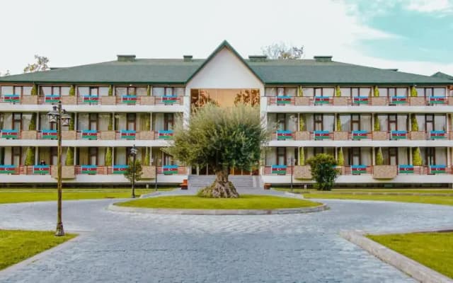 River Inn Resort and Spa Hotel