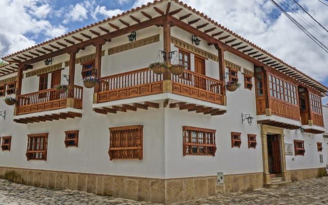 Отель Campanario Real